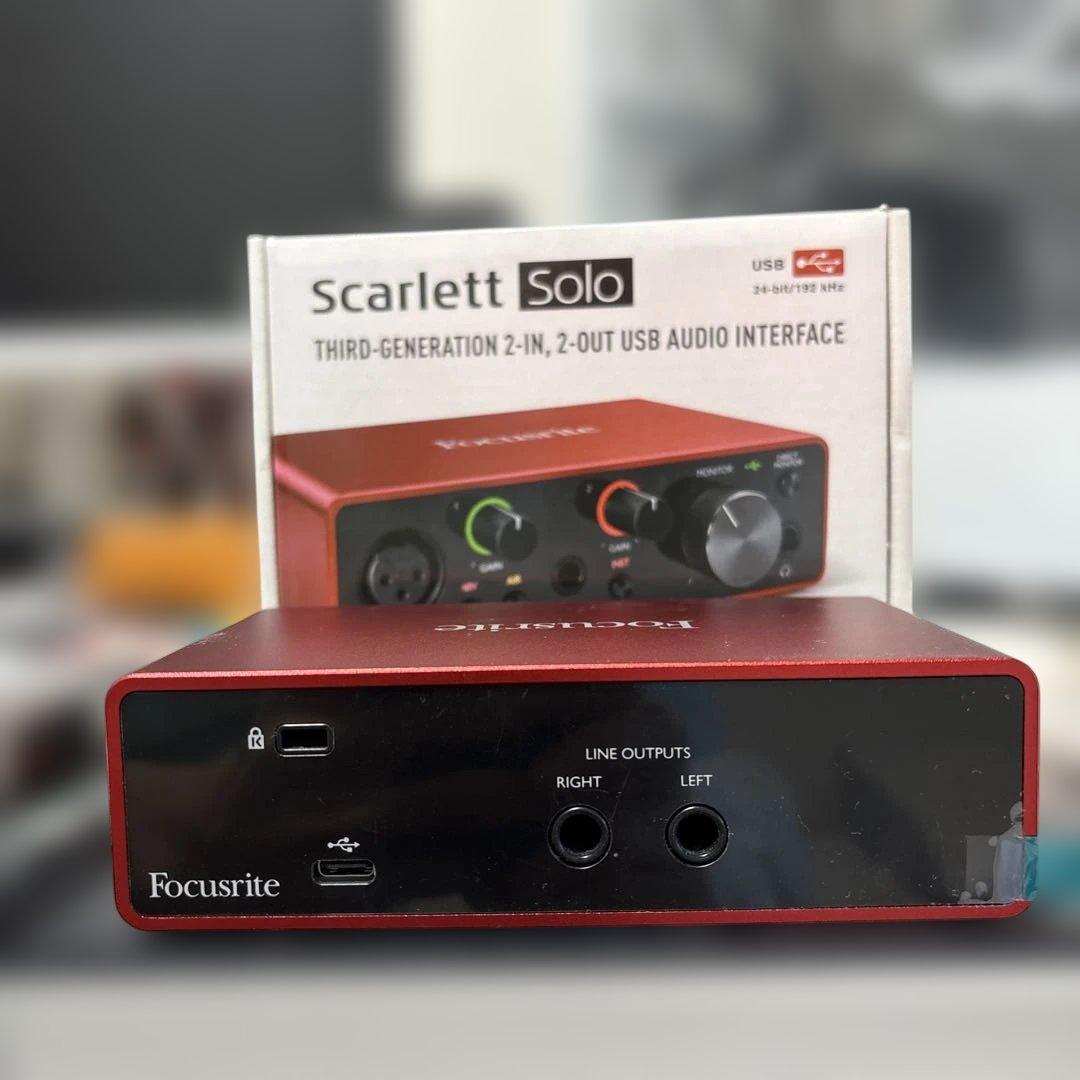Scarlett solo (フォーカスライト)