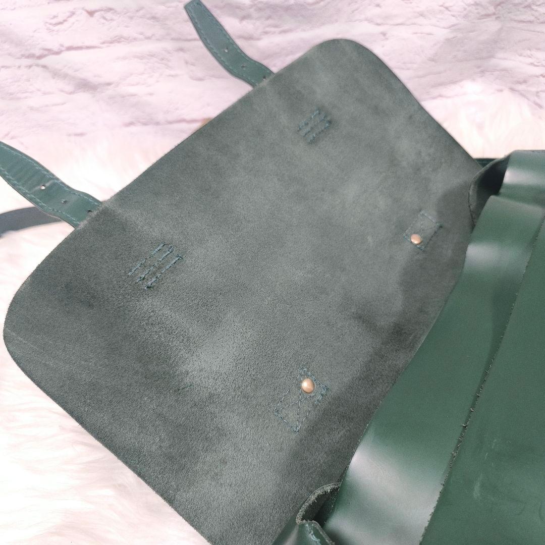 【虚々様】ドクターマーチン　サッチェルバッグ　15インチ　グリーン