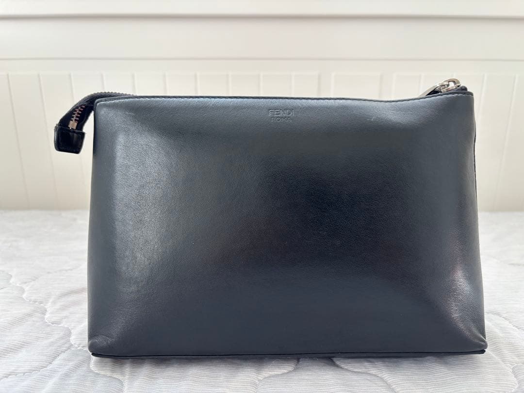 FENDI/フェンディ/バグズアイ/クラッチバッグ/ハンドバッグ/黒/