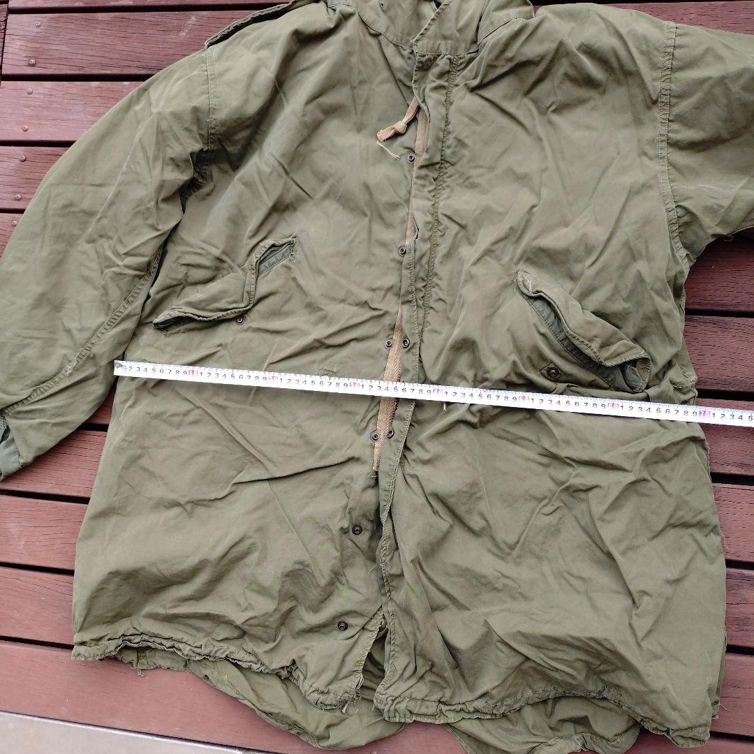 オリーブグリーン ミリタリージャケット