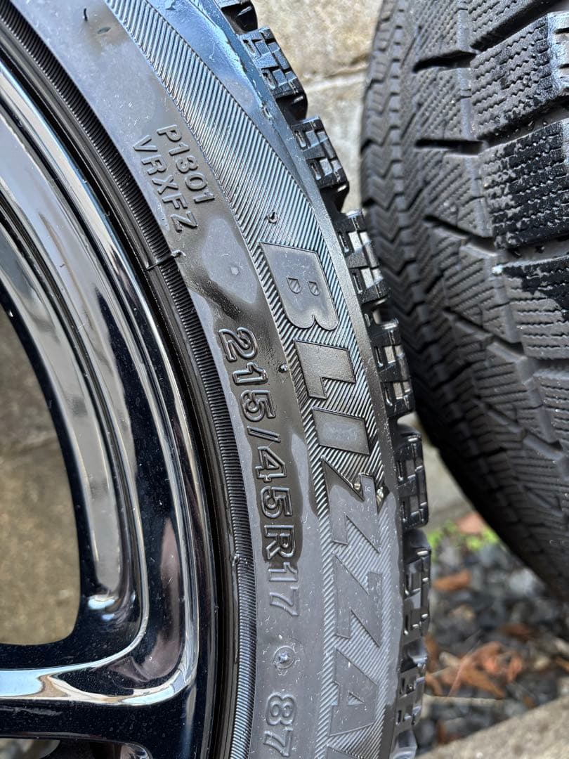 86 zn6 後期 215/45R17 スタッドレスタイヤホイール