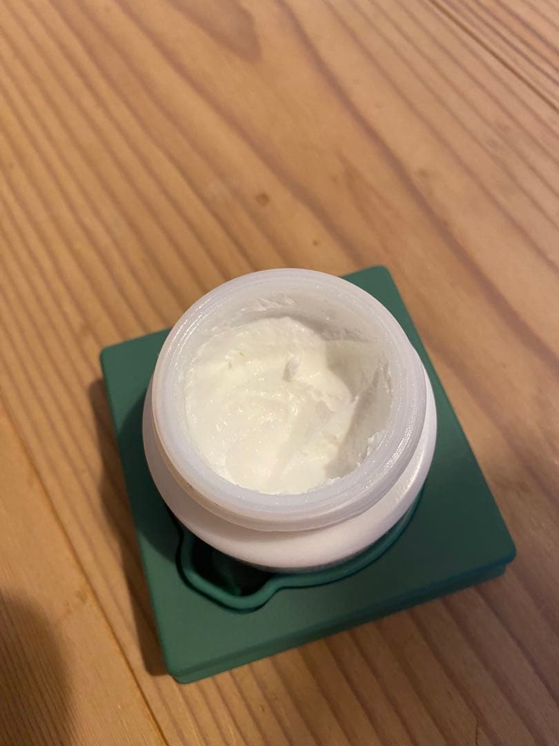 LA MER クレーム・ド・ラ・メール モイスチャライジングクリーム　30ml