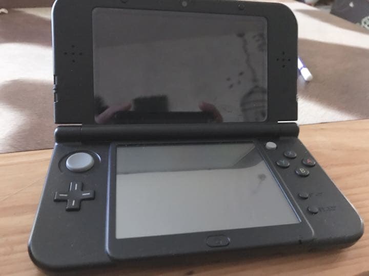 Nintendo Switch NINTENDO3DS  LL