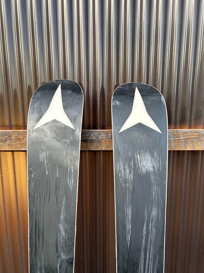 大幅値下げ中!!!atomic アトミック スキー板 166cm