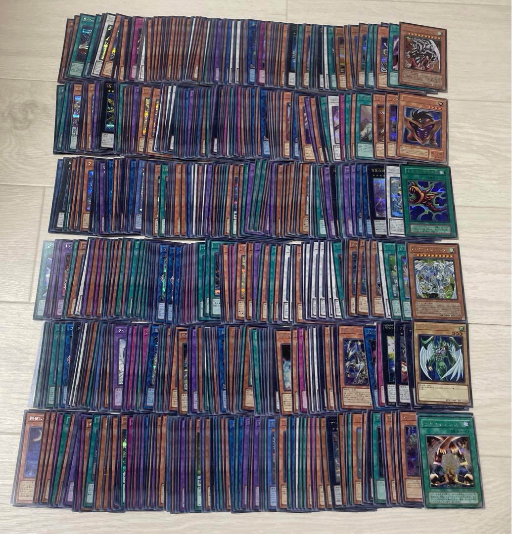 【匿名配送】　遊戯王　シークレットレア　2000枚　まとめ売り