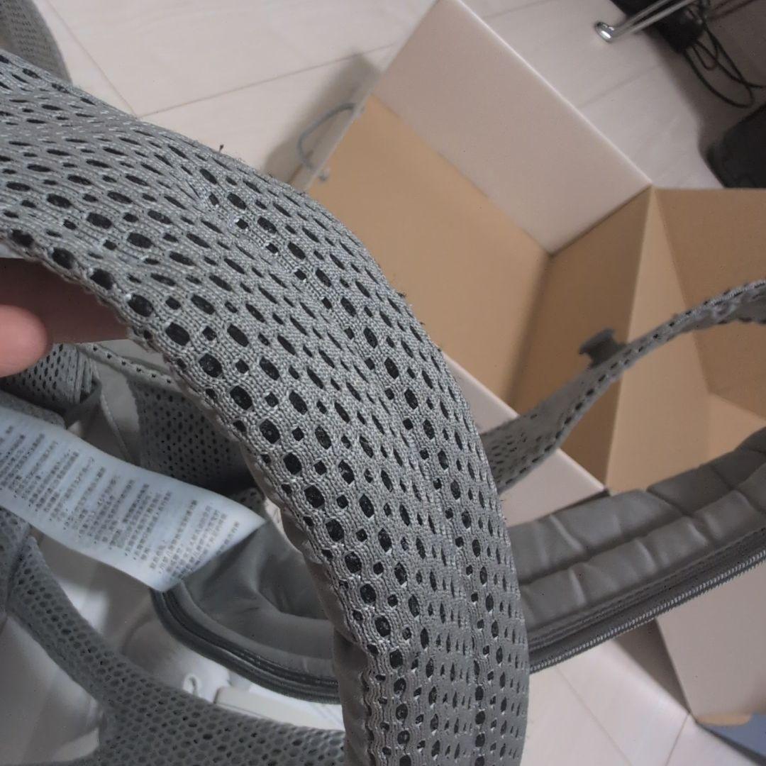 BABYBJÖRN　ベビーキャリアMOVE　エアリーメッシュ 抱っこ紐