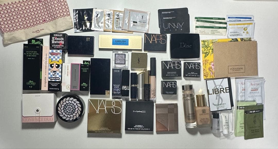 デパコスまとめ売り　 総額約120000円の75%オフ！！