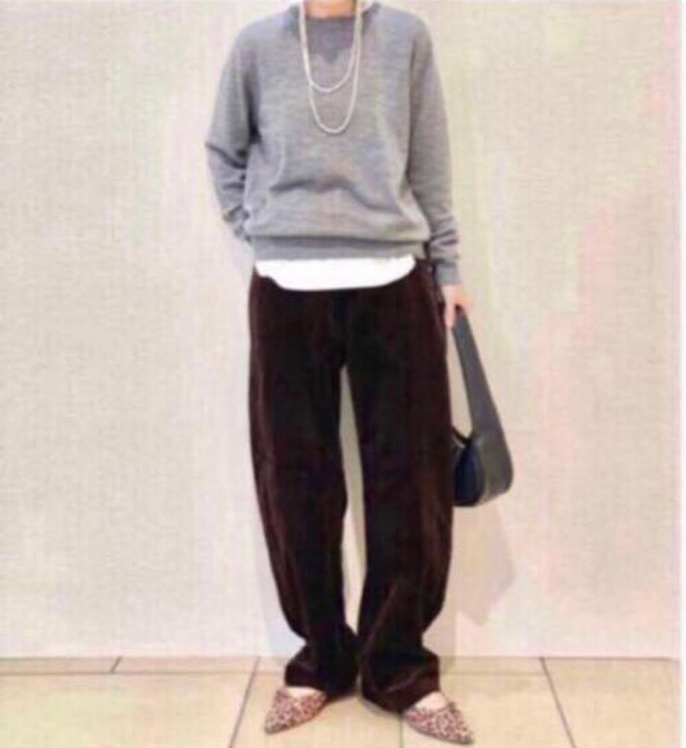 新品未使用　UNIQLO コーデュロイカーブパンツ(丈標準) S コトニエ