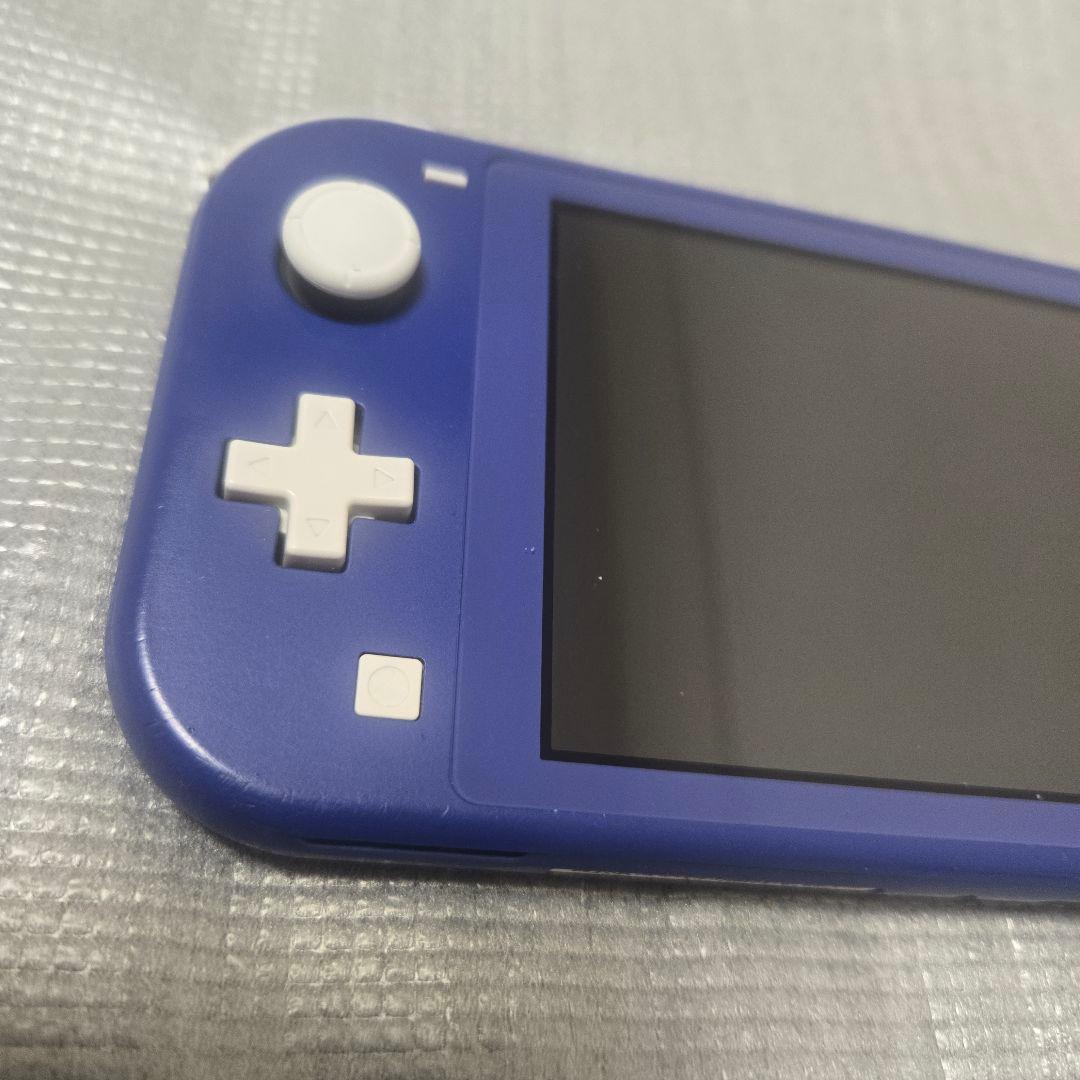Nintendo switch lite ブルー