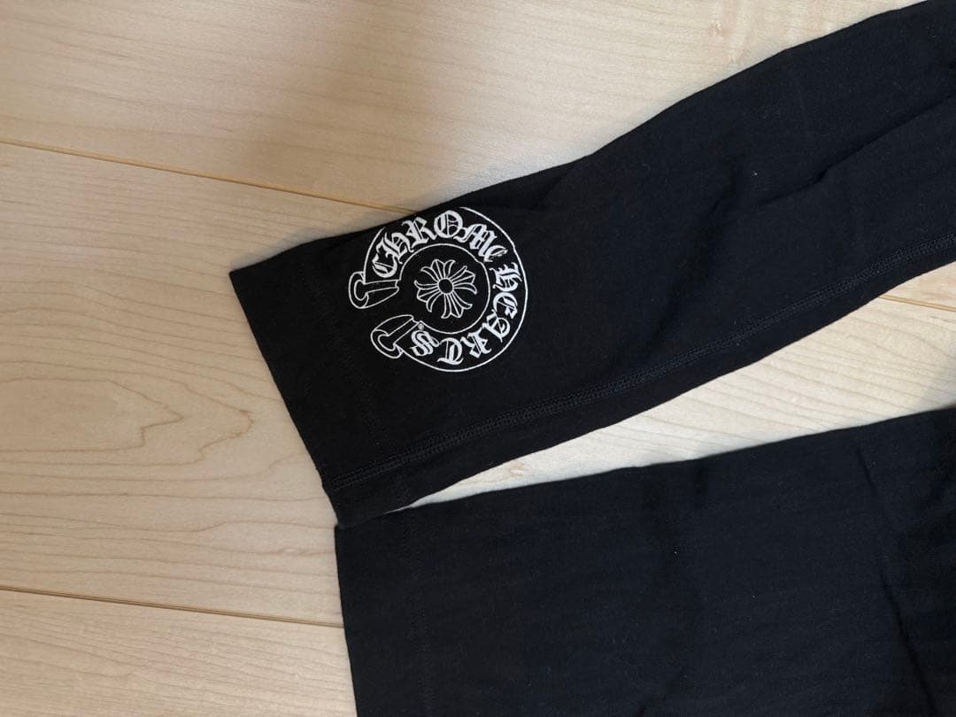 クロムハーツレギンス