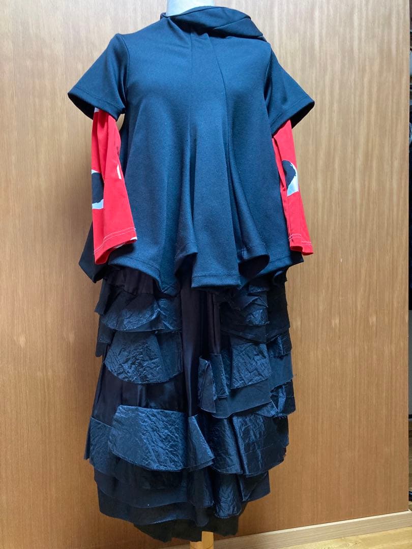 コムデギャルソン　フード付きフレアーカットソー