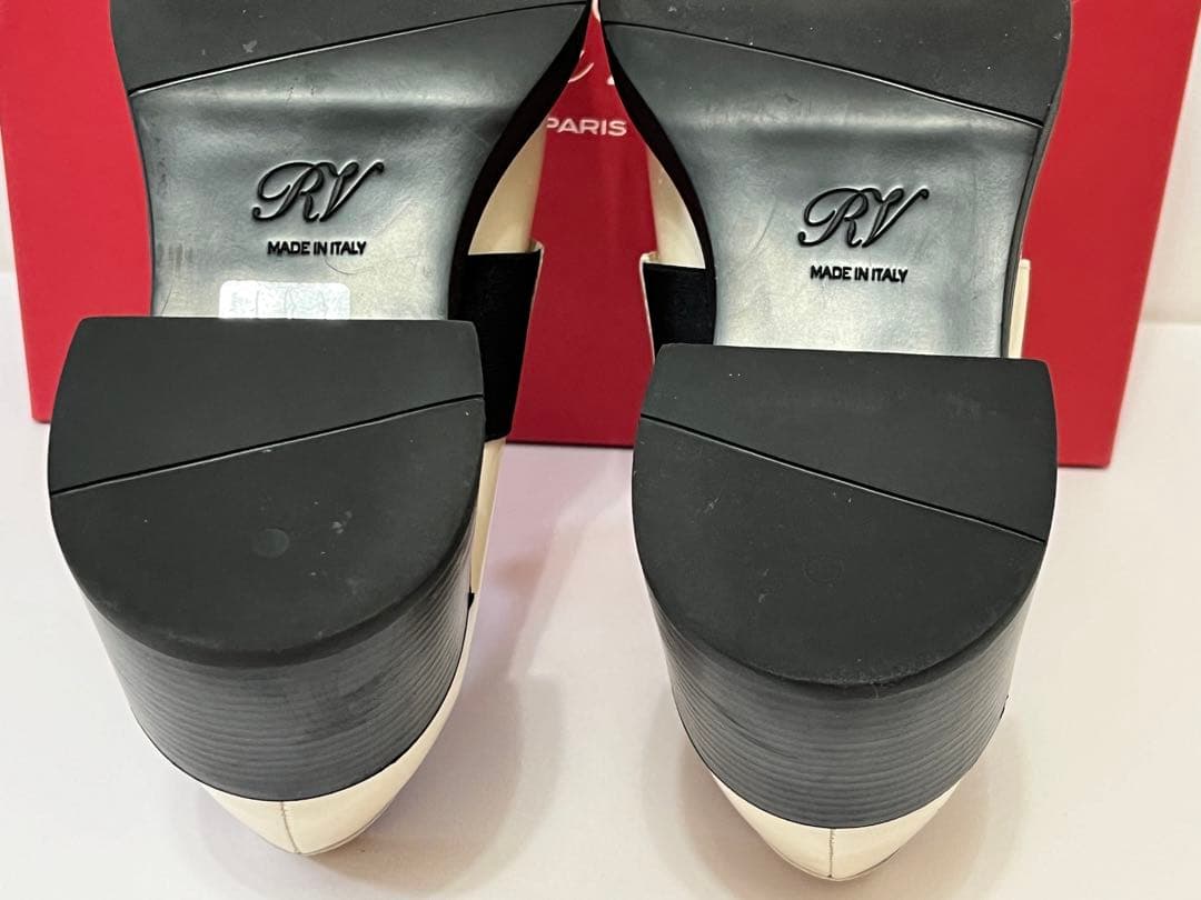 ロジェヴィヴィエ ローファー エナメル オフホワイト 38.5