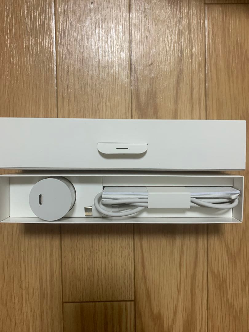  Quest 3 128GB VRヘッドセットとその他