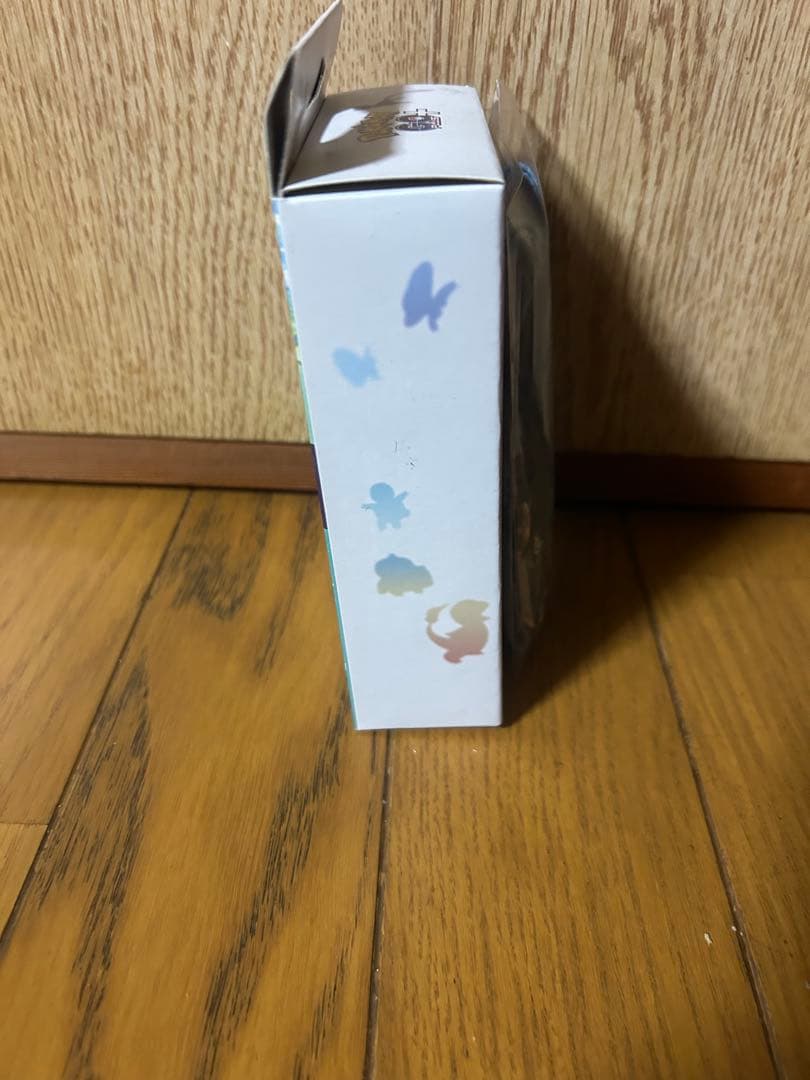 新品未開封　　限定ストラップ付き　Pokemon GO Plus +