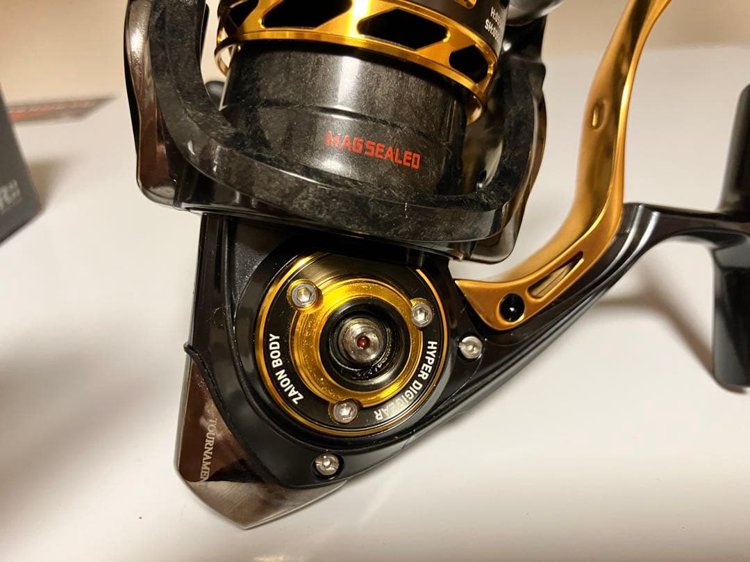 リール 15 TOURNAMENT ISO 3000SH-LBD