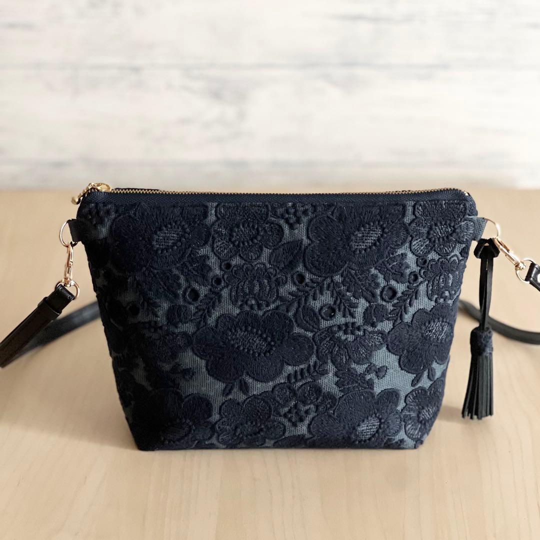 ミナペルホネン smile flowerショルダーバッグMB509-101