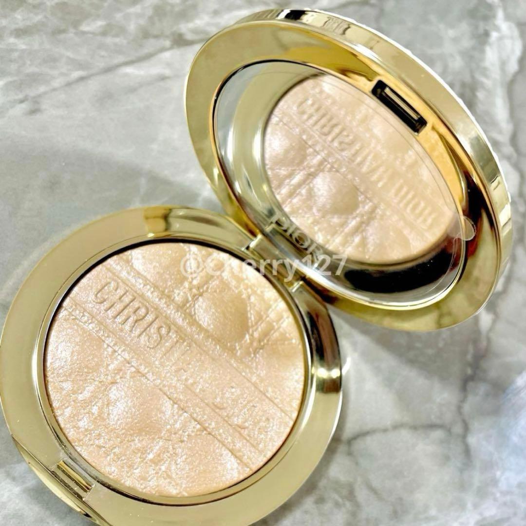 DIOR スキンフォーエヴァーグロウルミナイザー 001ディオールスター 限定品