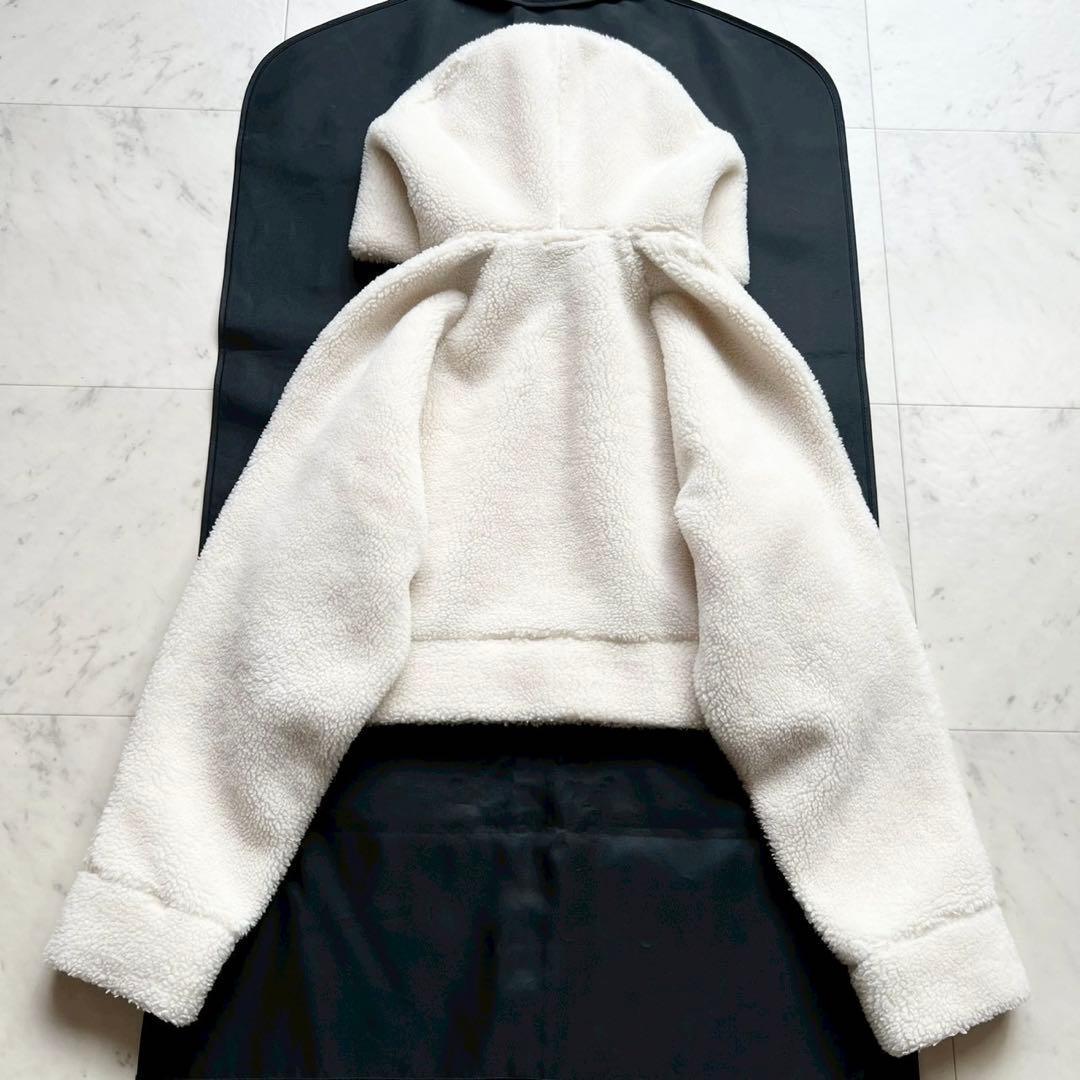 PATOU ボア ロゴ刺繍 クロップドパーカー グログランリボン S