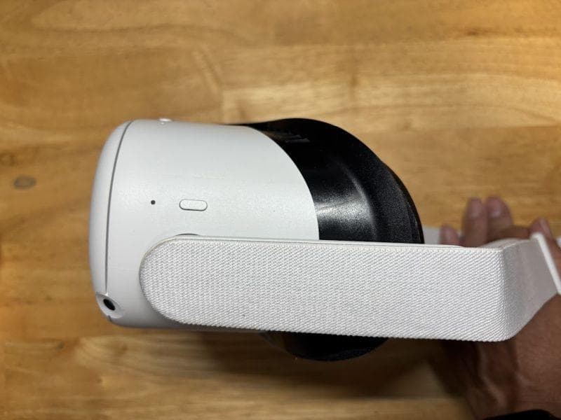 【動作確認済】 Quest 2 128GB ＋ コントローラー等