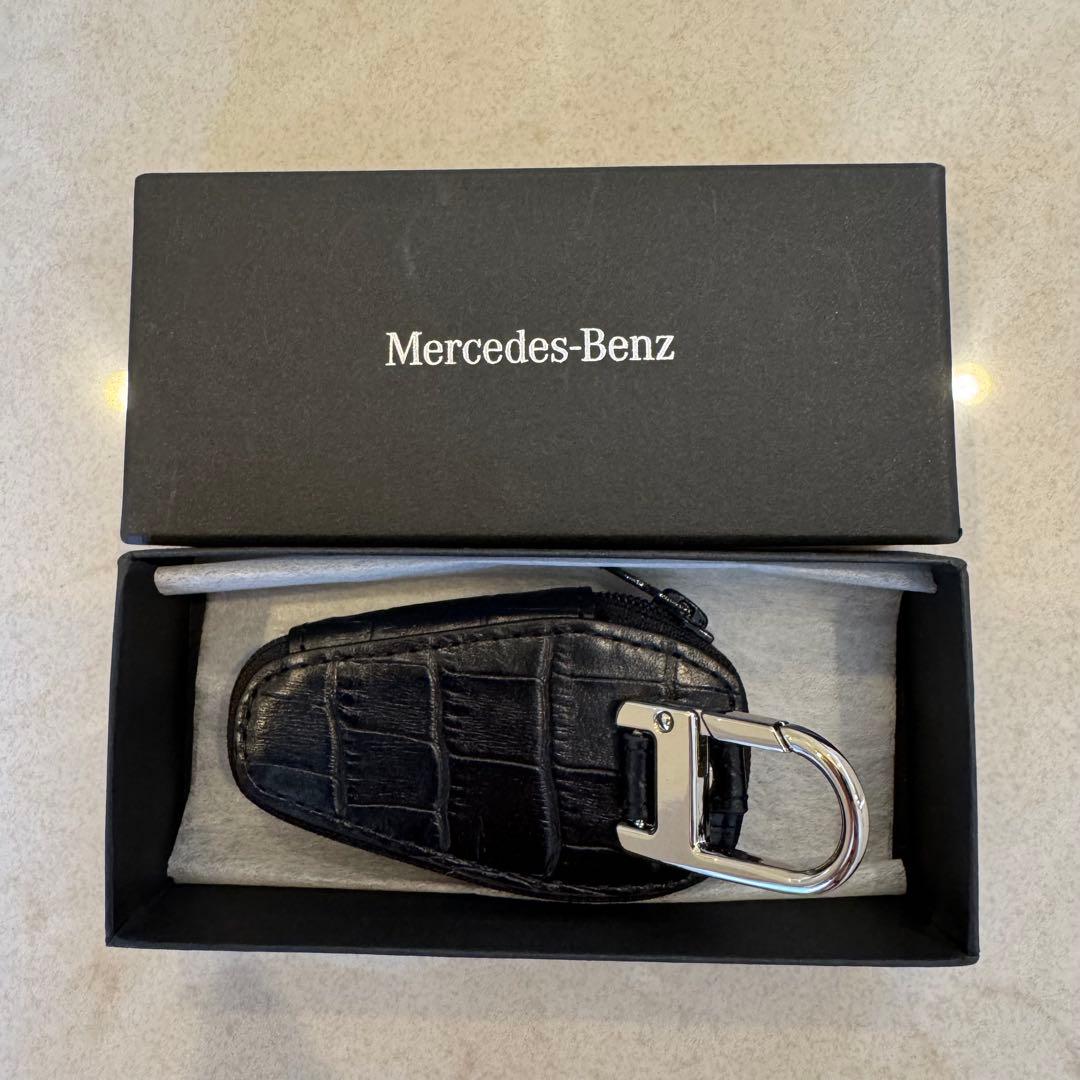 【新品】メルセデスベンツ キーカバー 本革