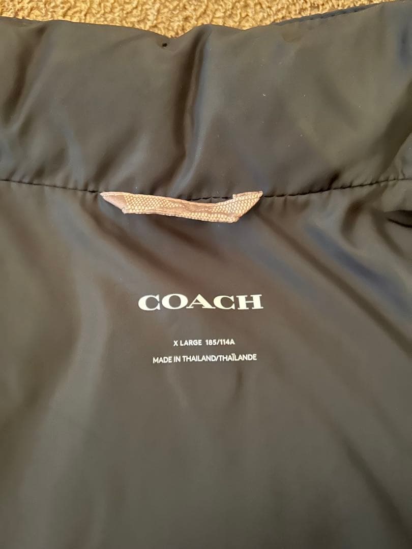 COACH メンズ XL シグネチャー柄 ダウンベスト
