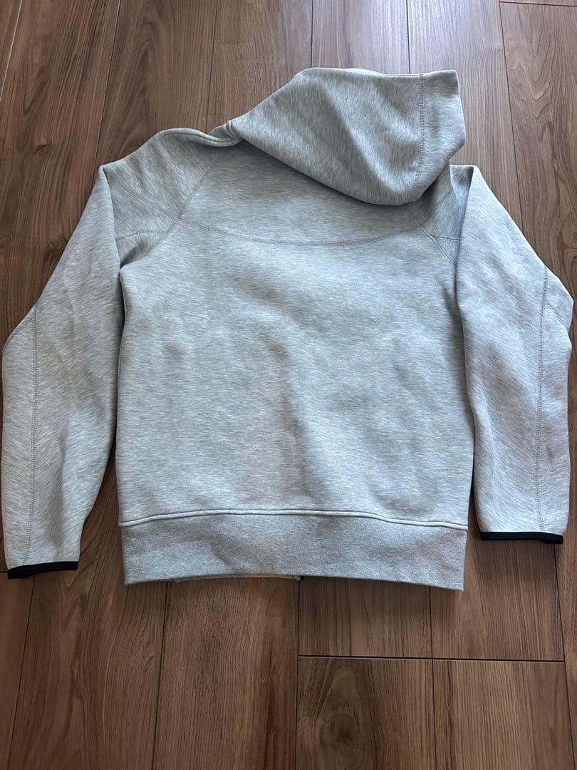 ナイキ　テックフリース　パーカー　パンツ　セットアップ