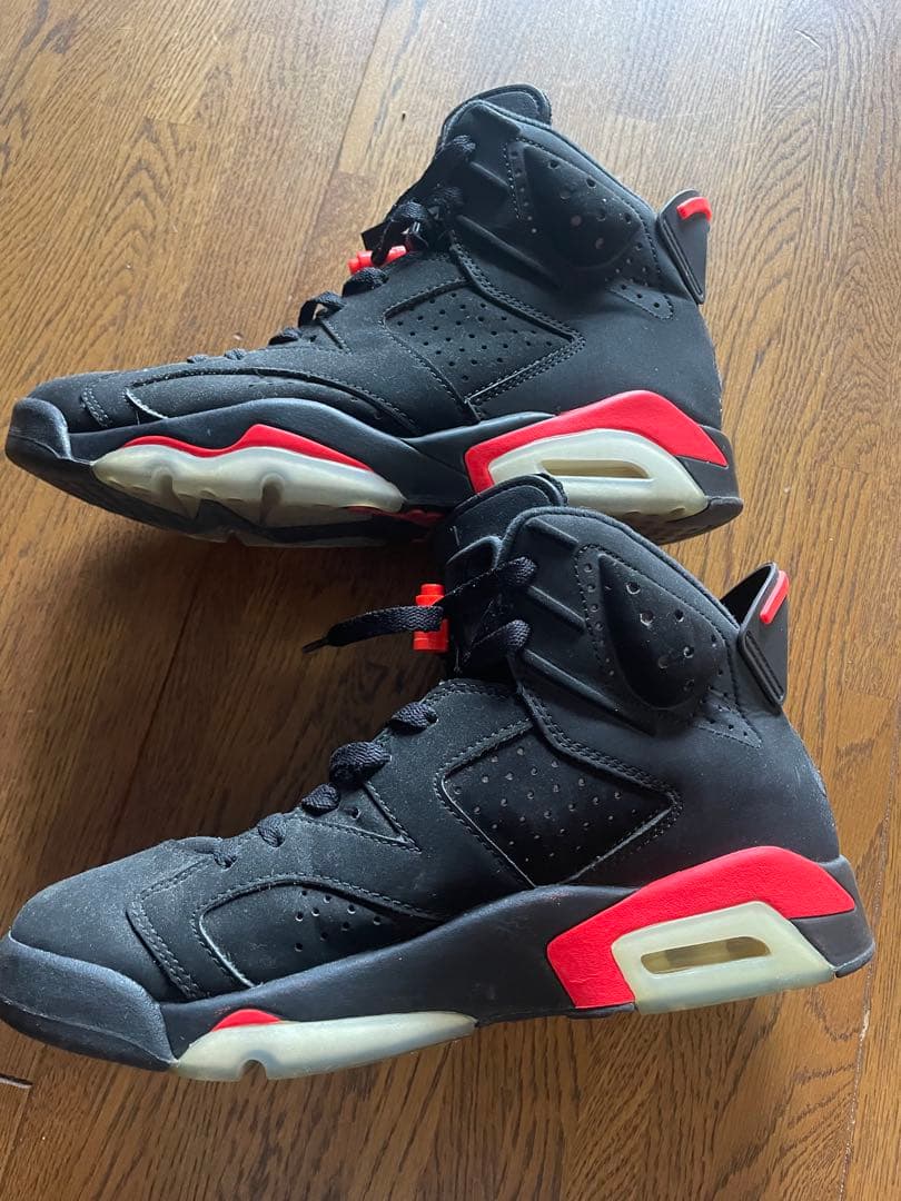 NIKE AIR JORDAN 6 ブラック/オレンジ　26.0