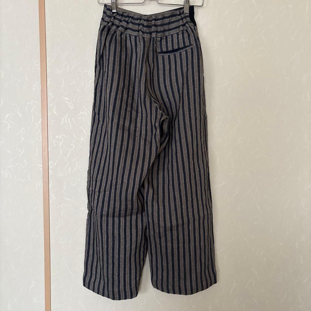 ストライプ ワイドパンツ ボタン付き