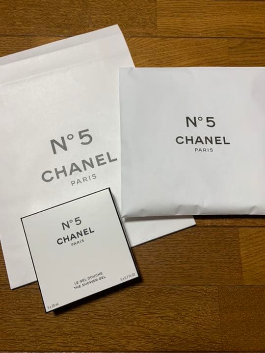 シャネル　ファクトリー５　シャワージェル５本入り　ネットバッグ　新品