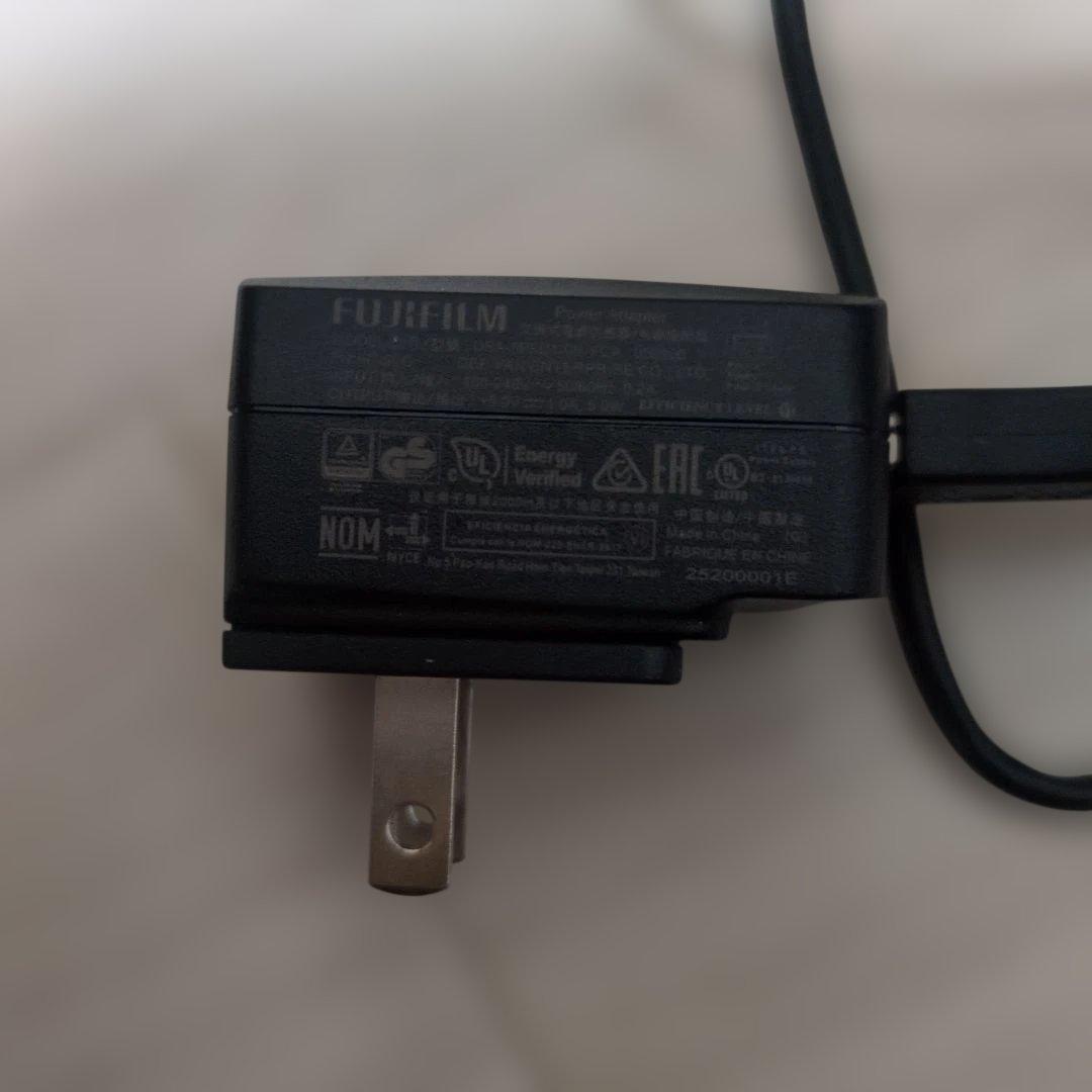 富士フイルム FUJIFILM X-E2 ボディ L字グリップ、充電コード付き