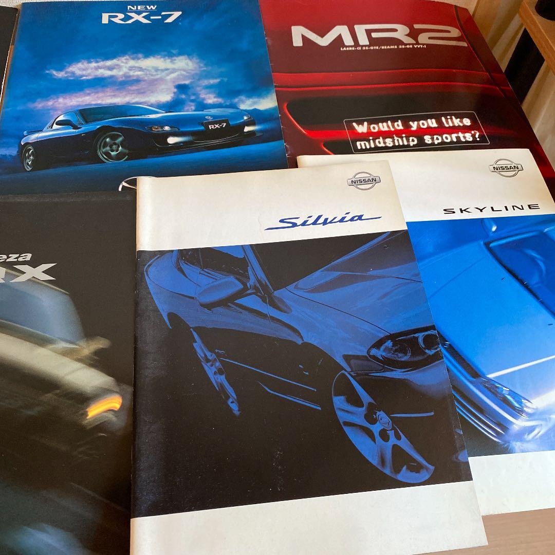 新車カタログ　トヨタ・日産・マツダ・スバル の新車カタログ