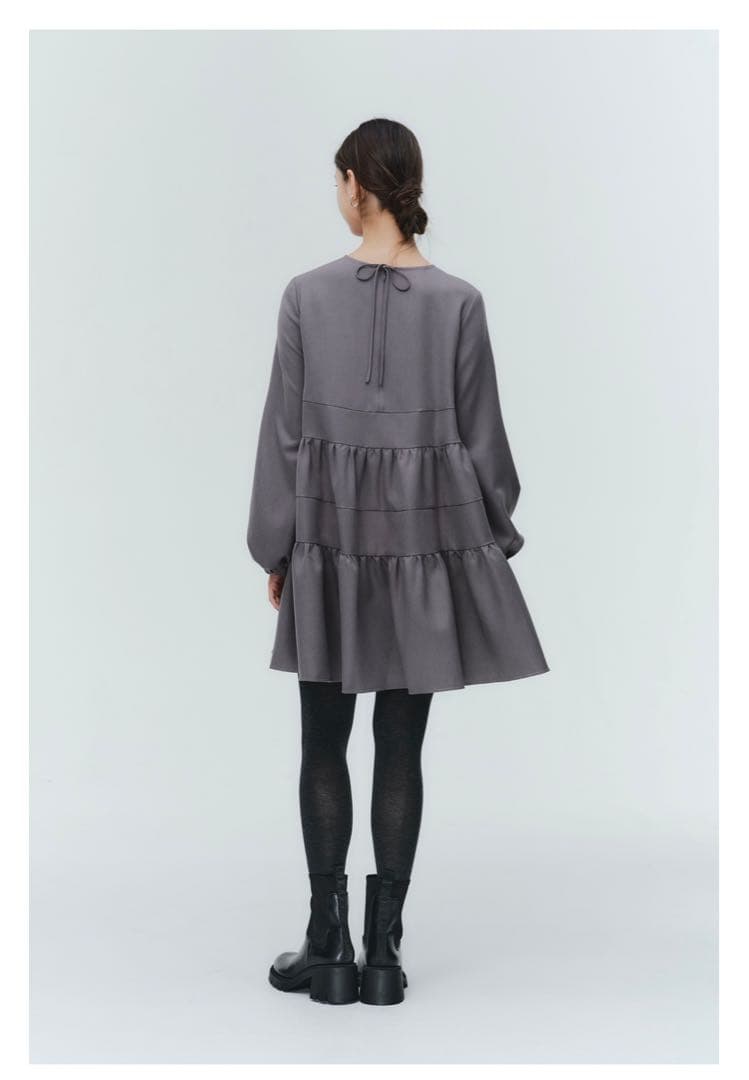 yoriヨリ⭐︎ランダムティアードショートドレス　グレー新品