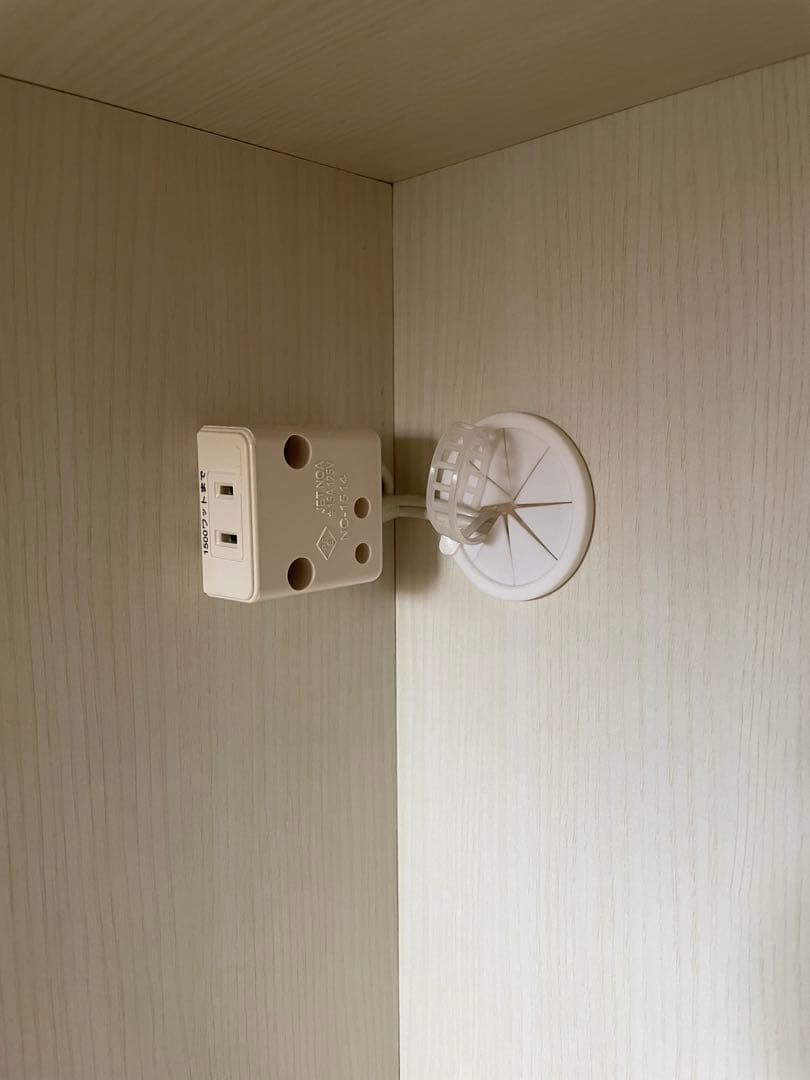 激安！　早い者勝ち！ レンジボード (ミランダ2 120 WW) ニトリ　食器棚