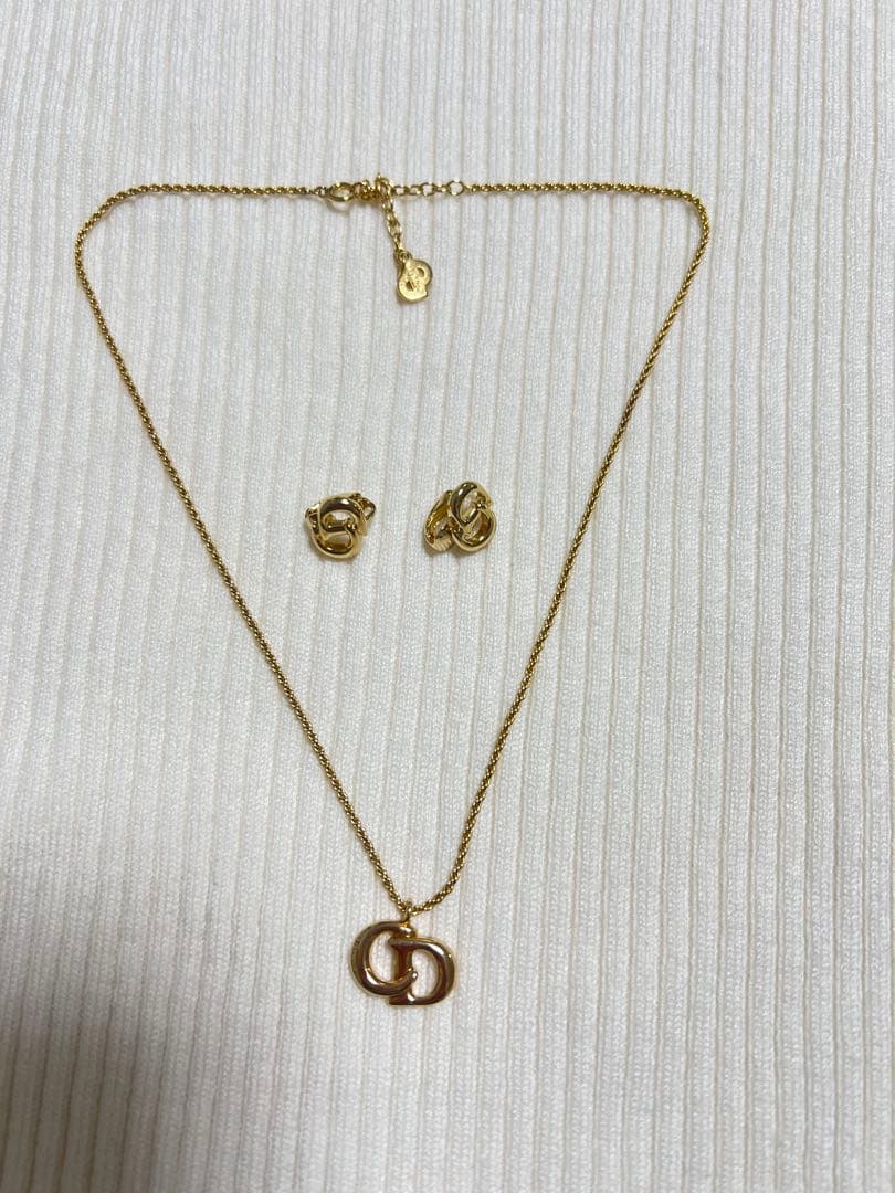 Christian Dior 箱あり ゴールド イヤリング ネックレス 美品