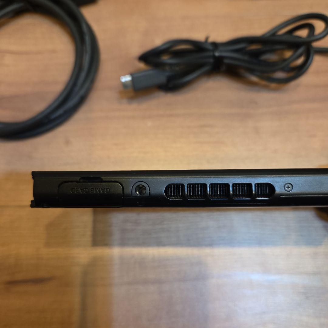 任天堂Switch スイッチ 本体 　バッテリー強化版