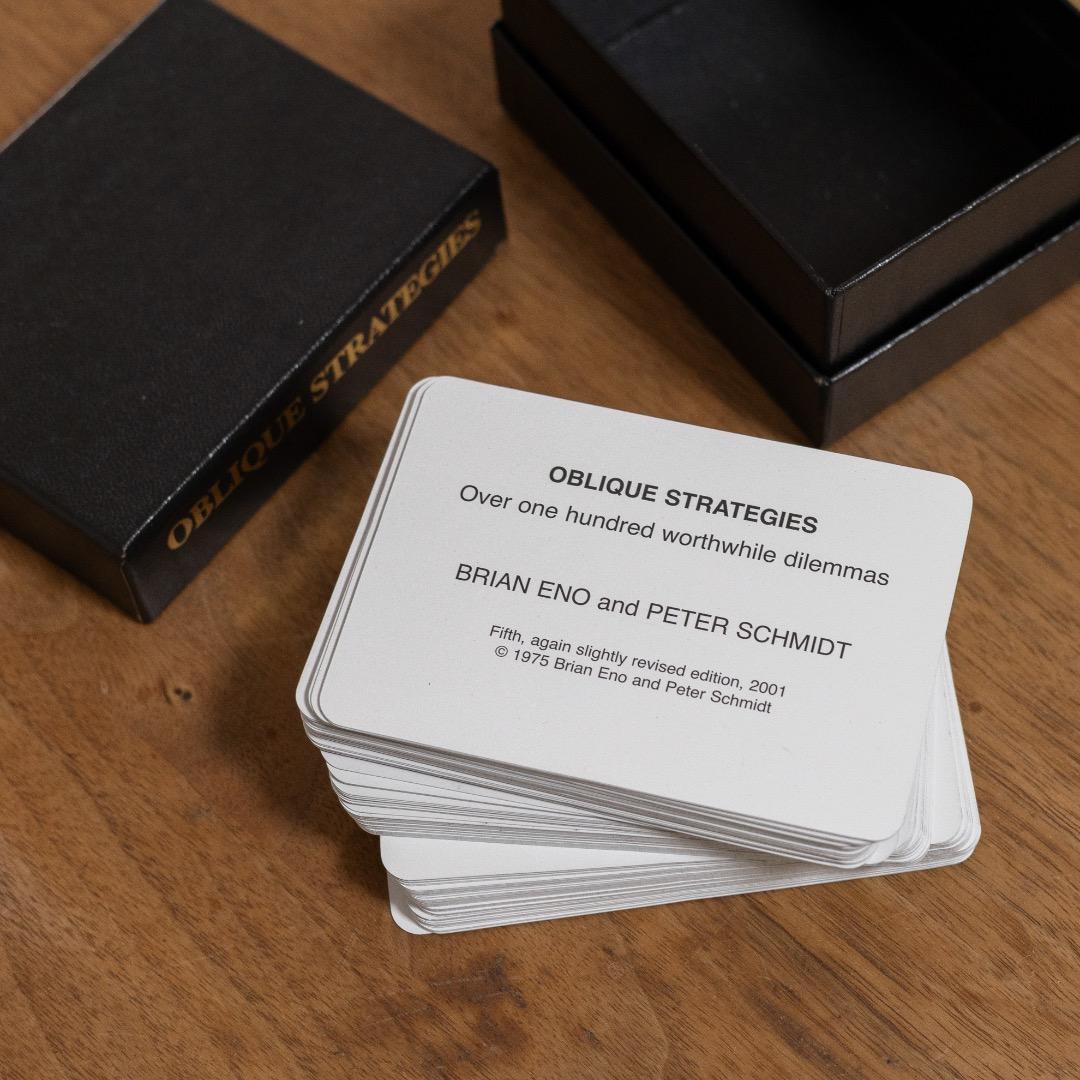 アート・デザイン・音楽 OBLIQUE STRATEGIES - BRIAN ENO