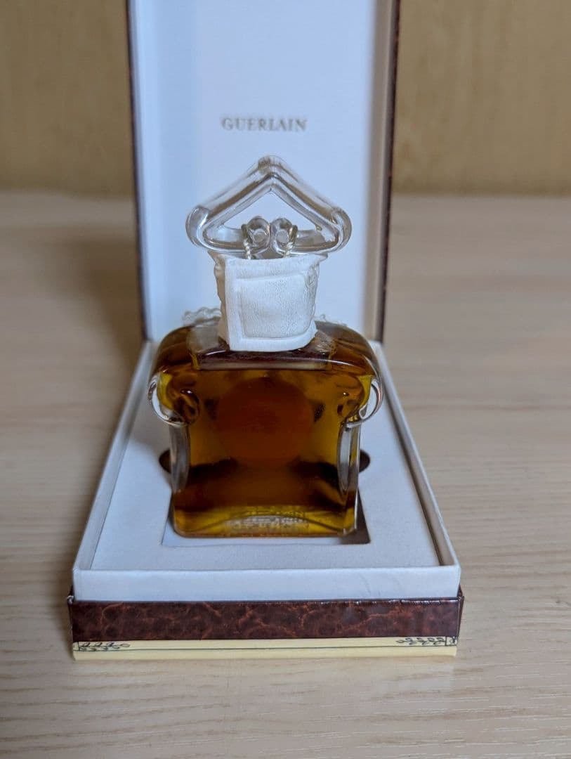 GUERLAIN Mitsouko 香水 オリジナルボックス付き　30ml