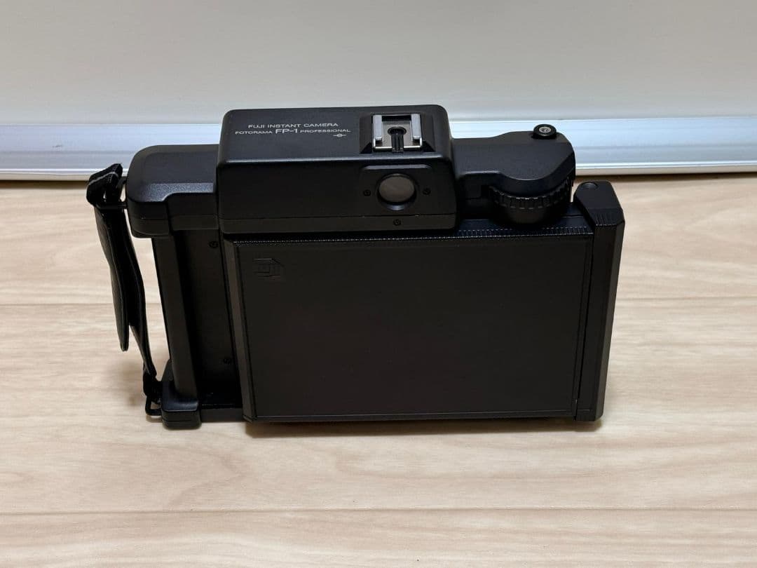 FUJI インスタントカメラ 1:5.6 f=105mm FP-1