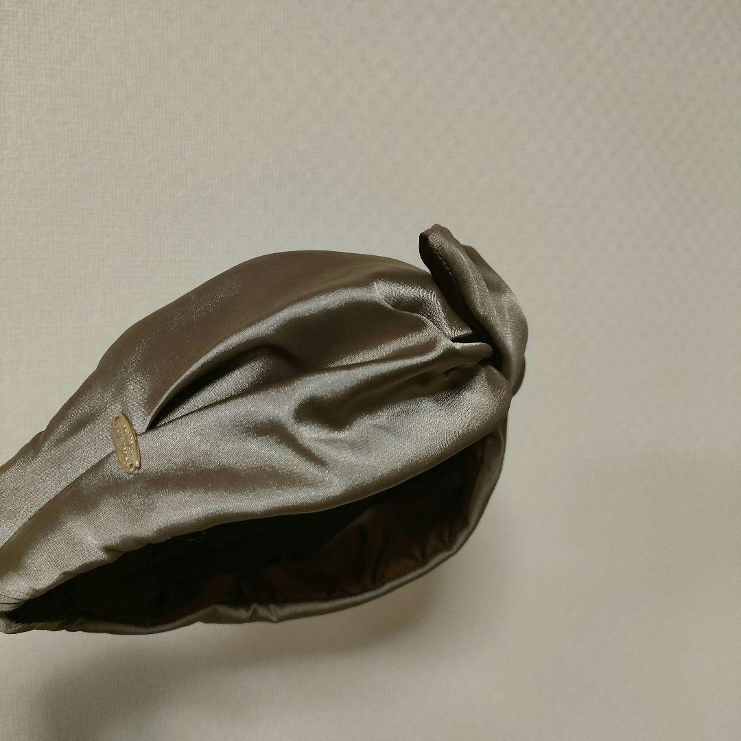 ラ·マジョリーナ　LA MAJORINA　ベージュサテン