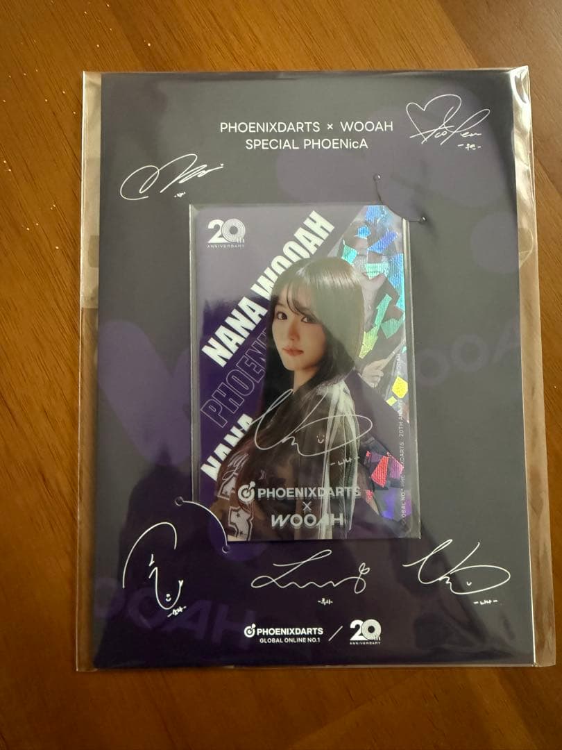 PHOENIXDARTS x WOOAH サイン入りカード