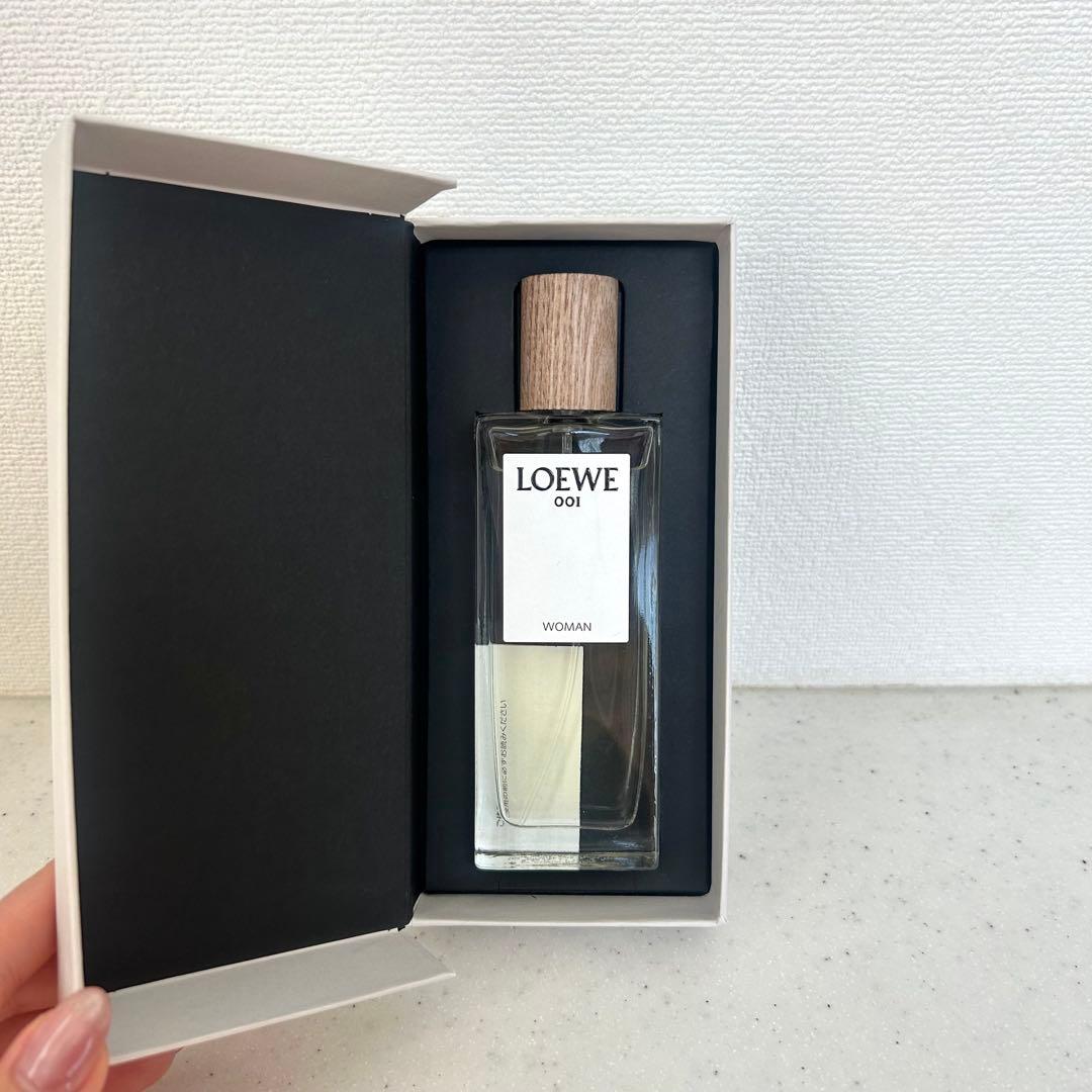 （ほぼ未使用）LOEWE 香水 001