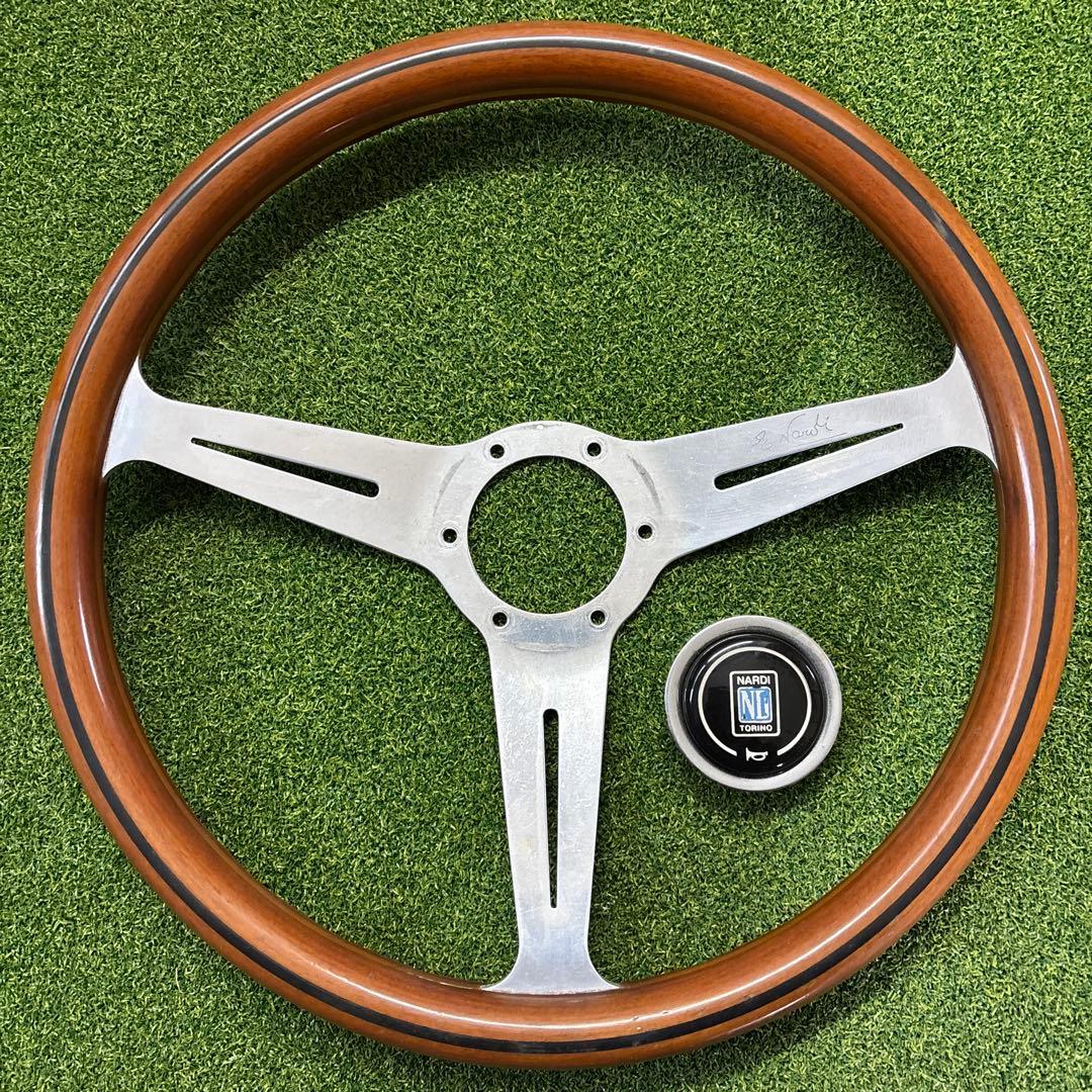 ナルディ　ステアリング