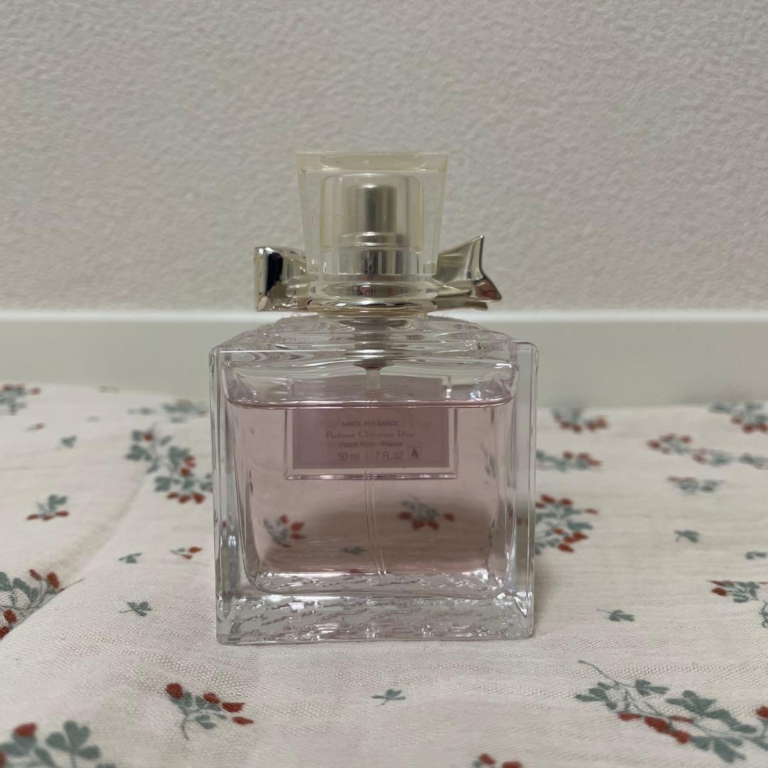 ミスディオール　香水