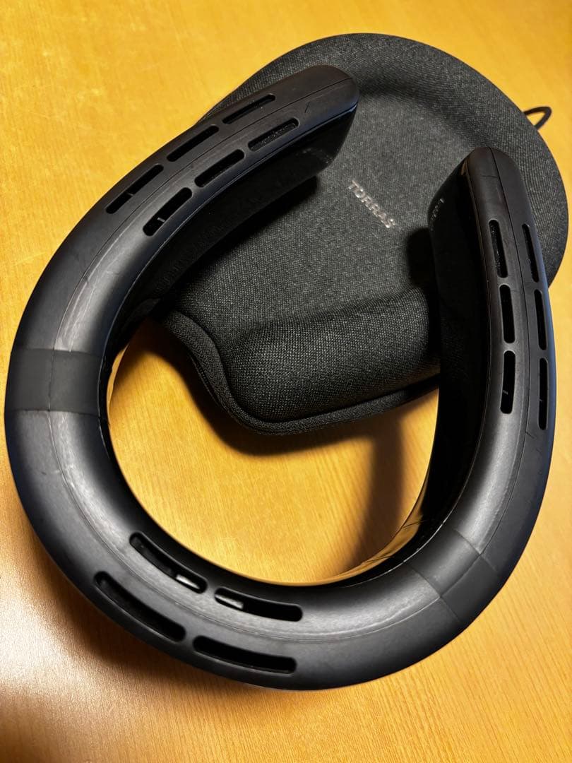 ★美品★TORRAS 冷暖兼用ネッククーラー COOLIFYCyber FG6A