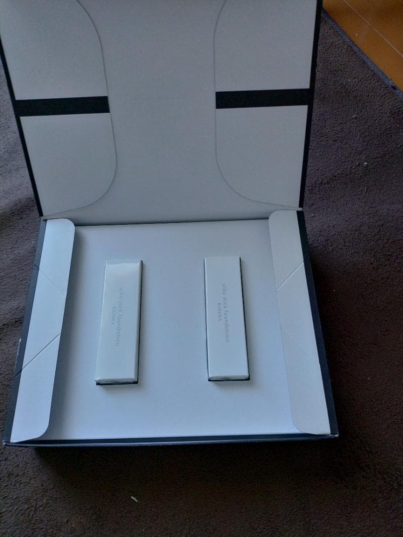 KAMIKA シルキースティックファンデーション 2本セット