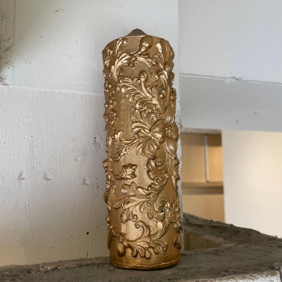 大きなキャンドル　ゴールド