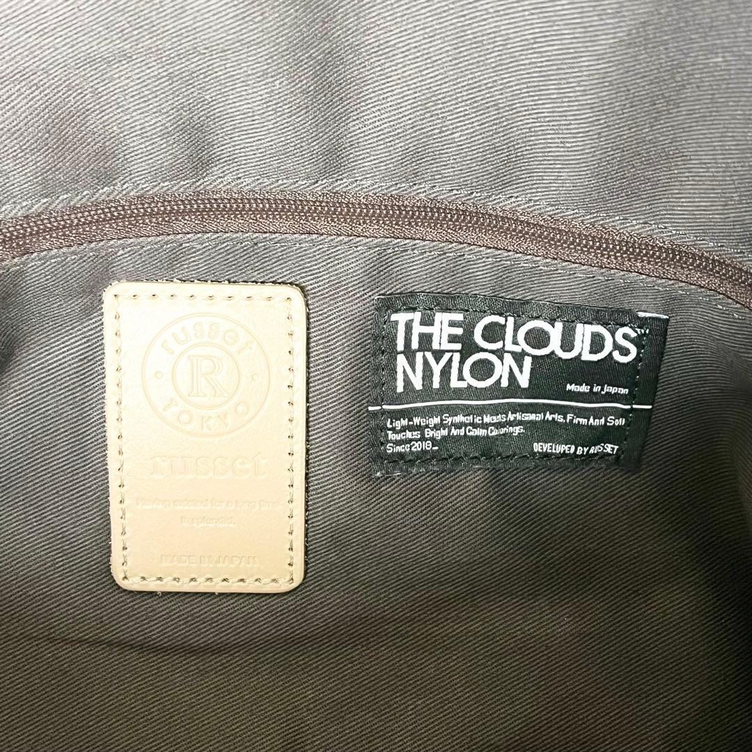 ★完売品★ラシット今期A4入るポケット多数三層構造メタルロゴ2wayバッグ