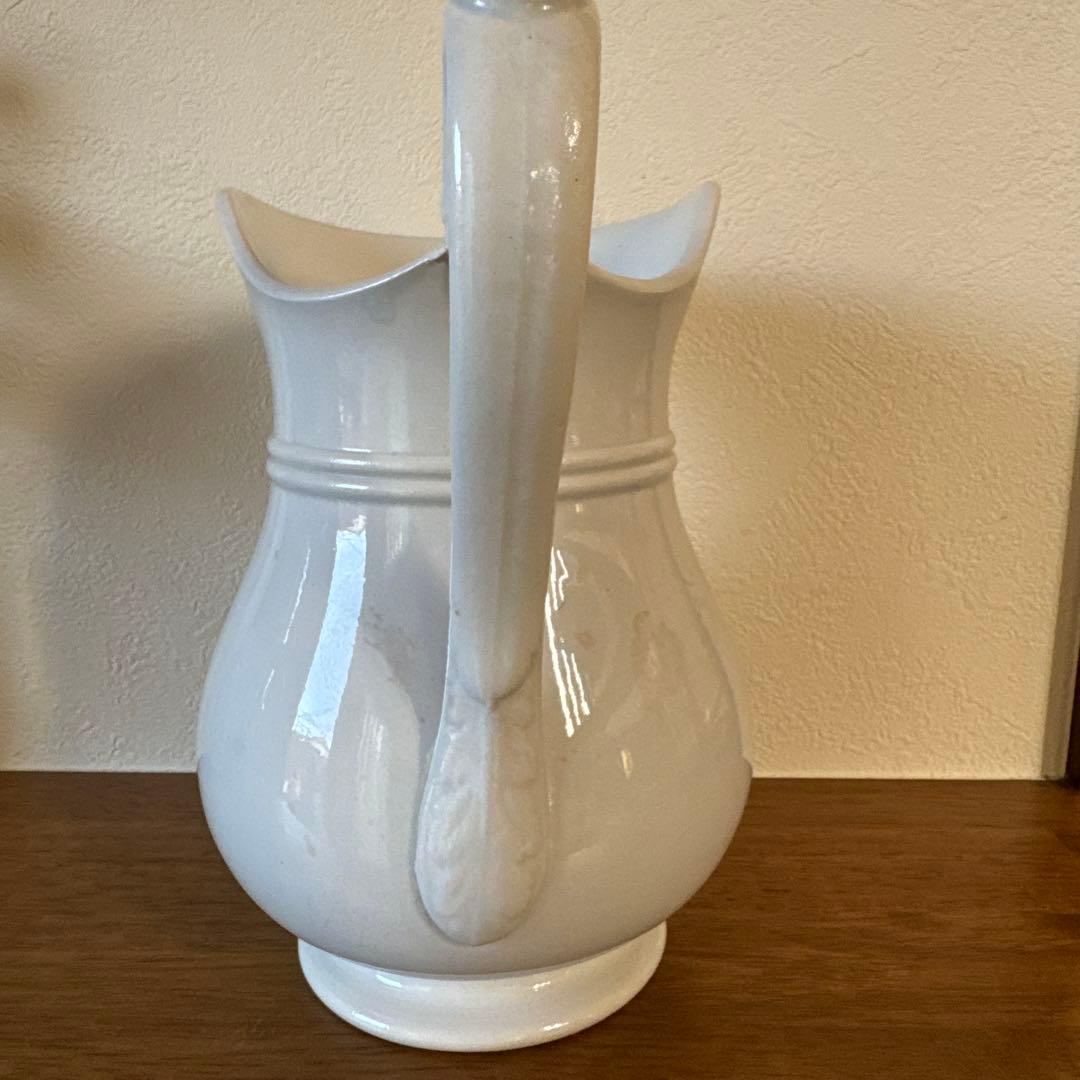 フランス陶磁器　水差し　ピッチャー　花瓶　アンティーク　ホワイト
