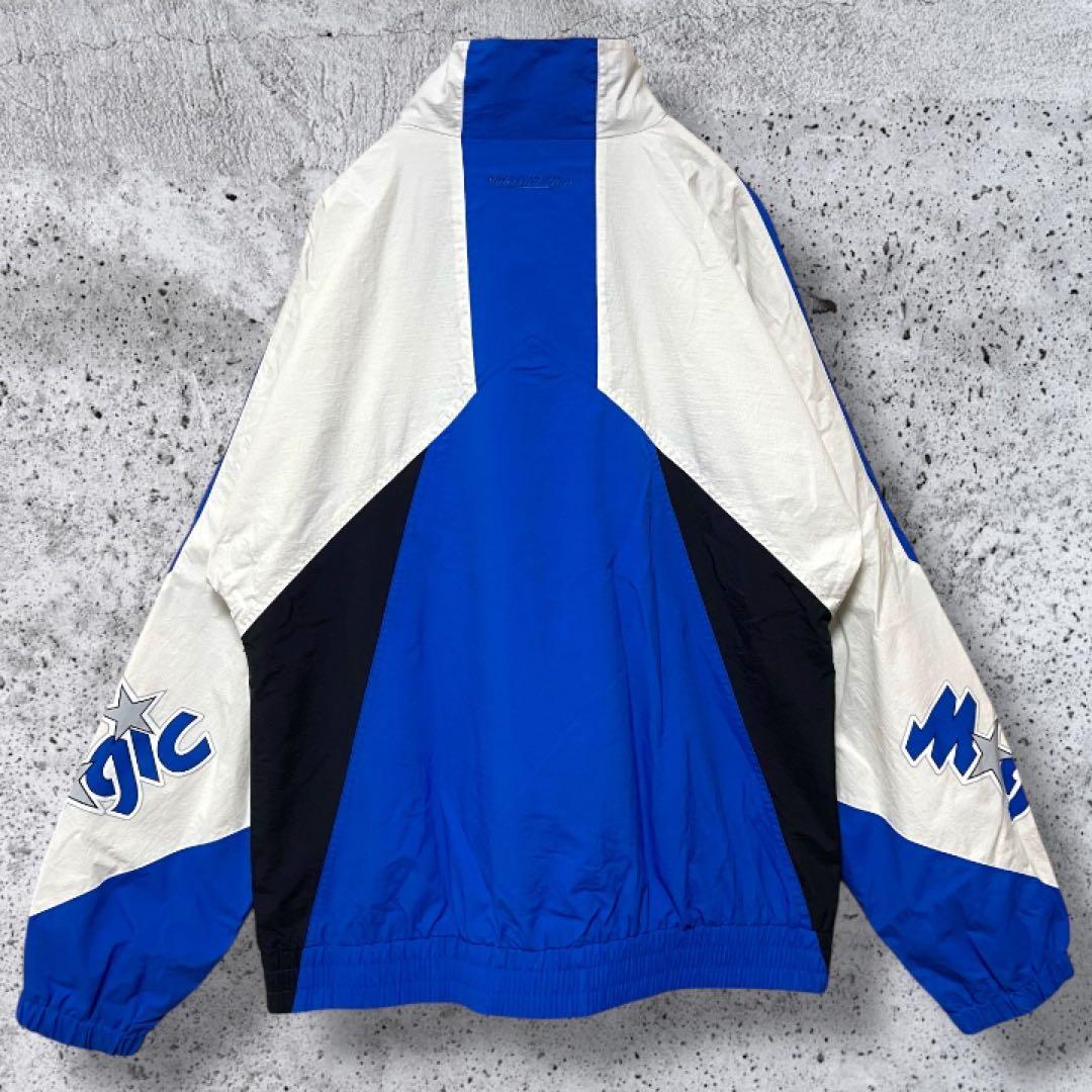 【希少XL】ミッチェル&ネス マジック ナイロンジャケット 青白黒 マルチカラー