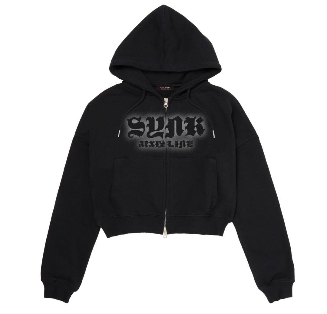 aespaジップアップパーカー（クロップド）